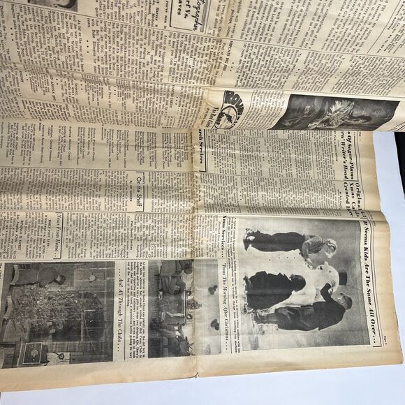 Vintage WWIII Red Circle News 71st Infantry Newspaper December 1945 Rare - Picture 4 of 6